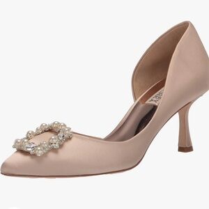 Badgley Mischka Women's Fabia Pump, 11, Nude Satin Color